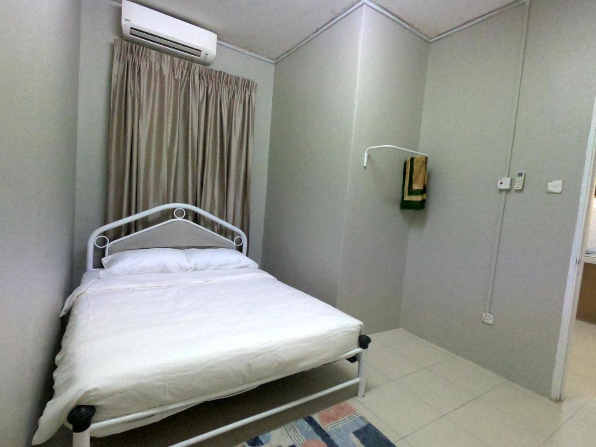Lungo Guesthouse Kuala Terengganu Exteriör bild